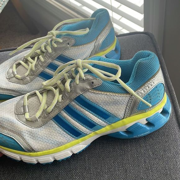 Adidas Running Track Shoes - Picture 6 of 10